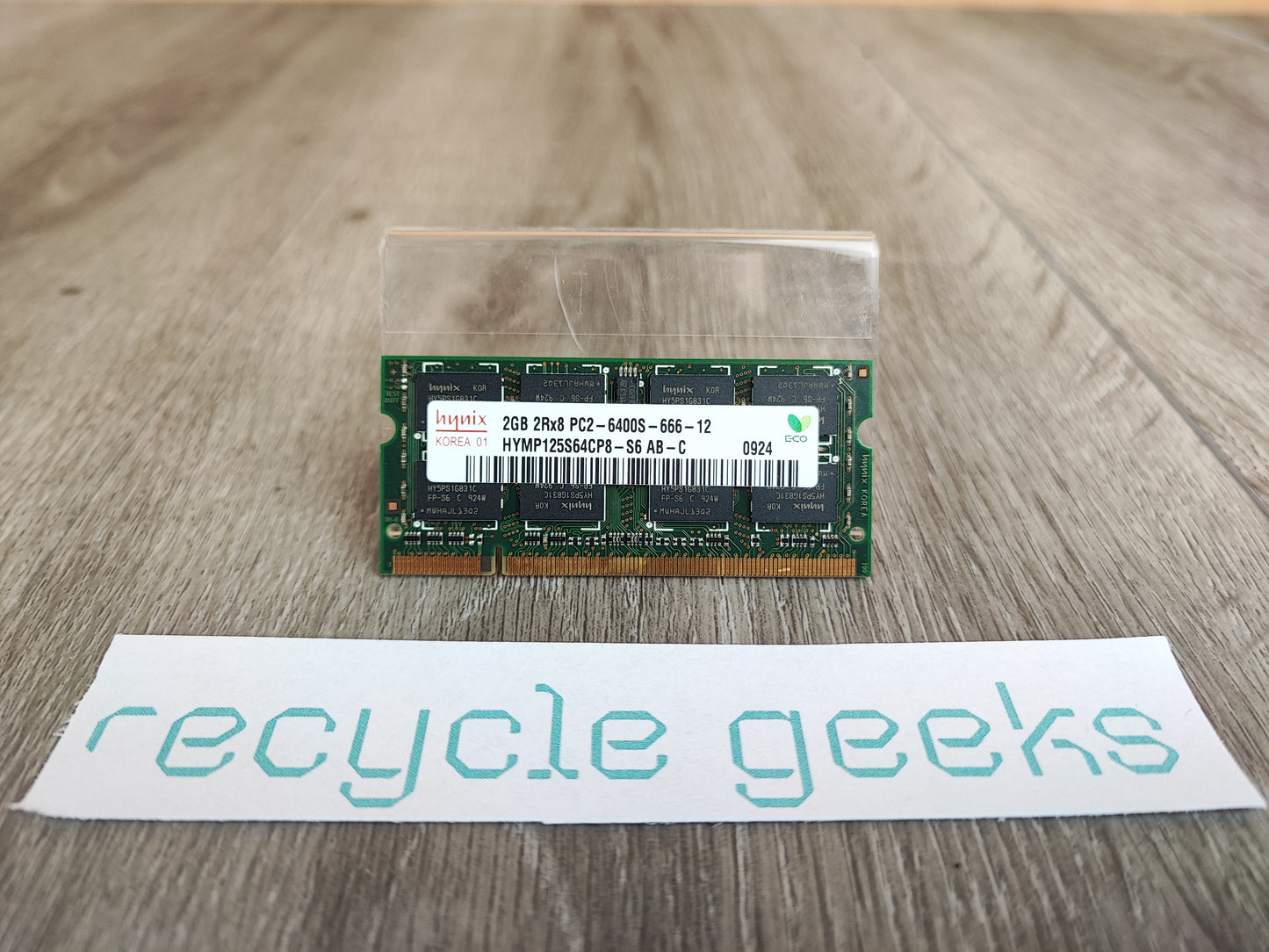Memória RAM Hynix DDR2 2GB PC2-6400S-666-12 HYMP125S64CP8-S6 AB-C 2GB RAM DDR2 Estado: Excelente - A