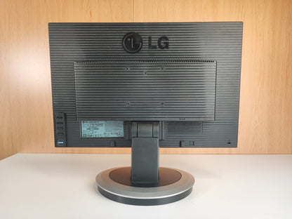 Monitor LG FLATRON L194WS 19'' 1400x900 Estado: Muito Bom - B