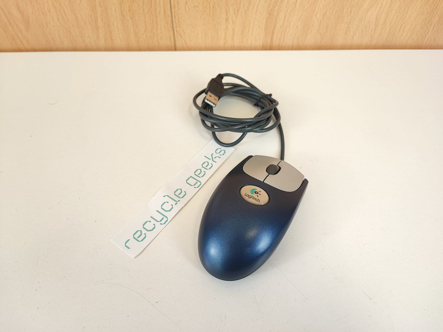 Rato Logitech M-BD58 Estado: Razoável - C