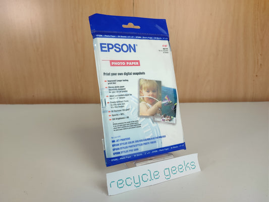Epson 20 Folhas Papel Fotográfico C13S041134 Estado: Excelente - A
