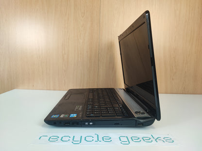 Portátil Asus N61J i5 520 4GB DDR3 500GB HDD Teclado PT Win 10 Portugal Estado: Razoável - C