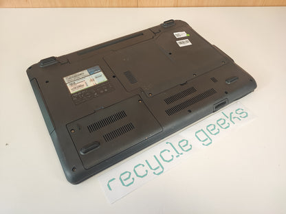 Portátil Asus N61J i5 520 4GB DDR3 500GB HDD Teclado PT Win 10 Portugal Estado: Razoável - C