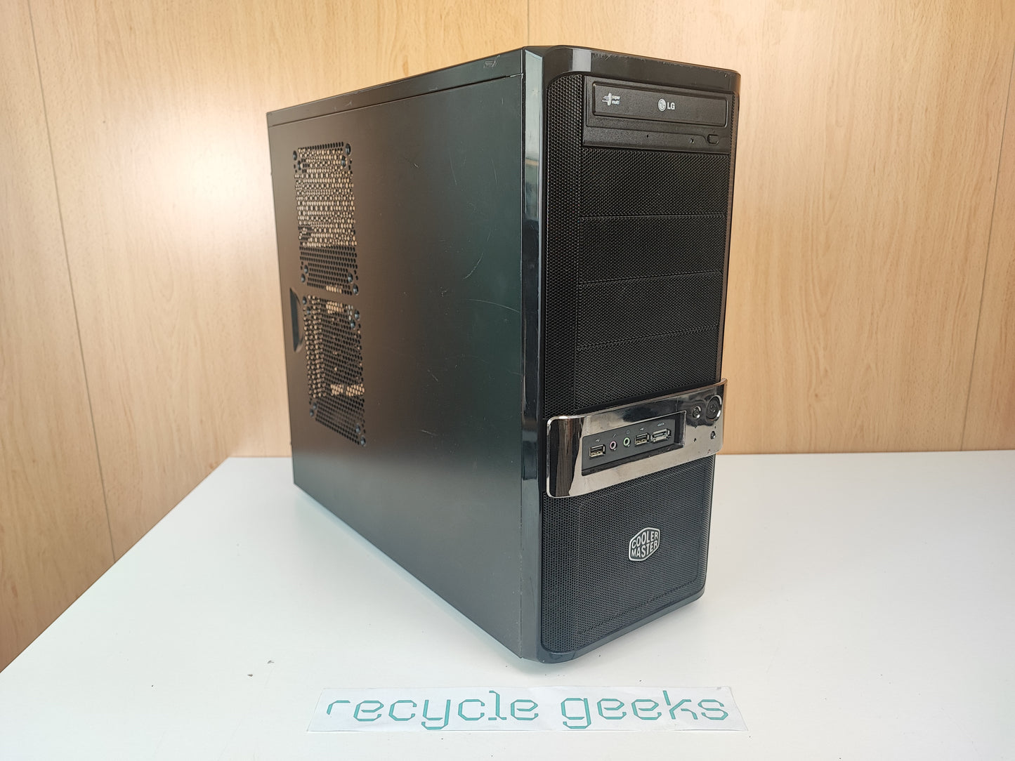 Computador Custom Intel Core i5-2500K 8GB DDR3 1TB HDD Linux Mint Estado: Razoável - C