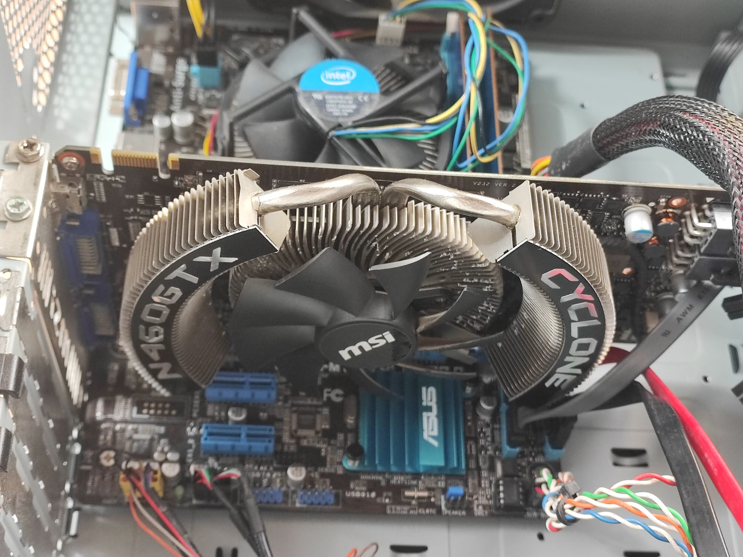 Computador Custom Intel Core i5-2500K 8GB DDR3 1TB HDD Linux Mint Estado: Razoável - C