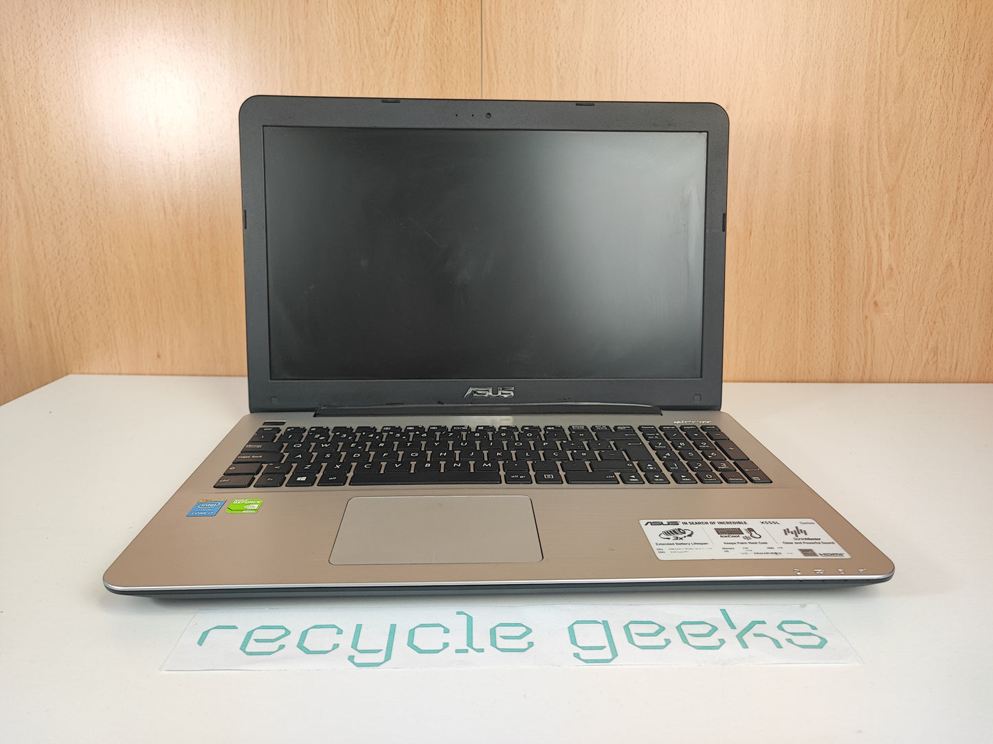 Portátil Asus X555LD Intel Core i7-4510U 8 RAM DDR3 1000 HDD Teclado PT Portugal Win 10 Estado: Razoável - C