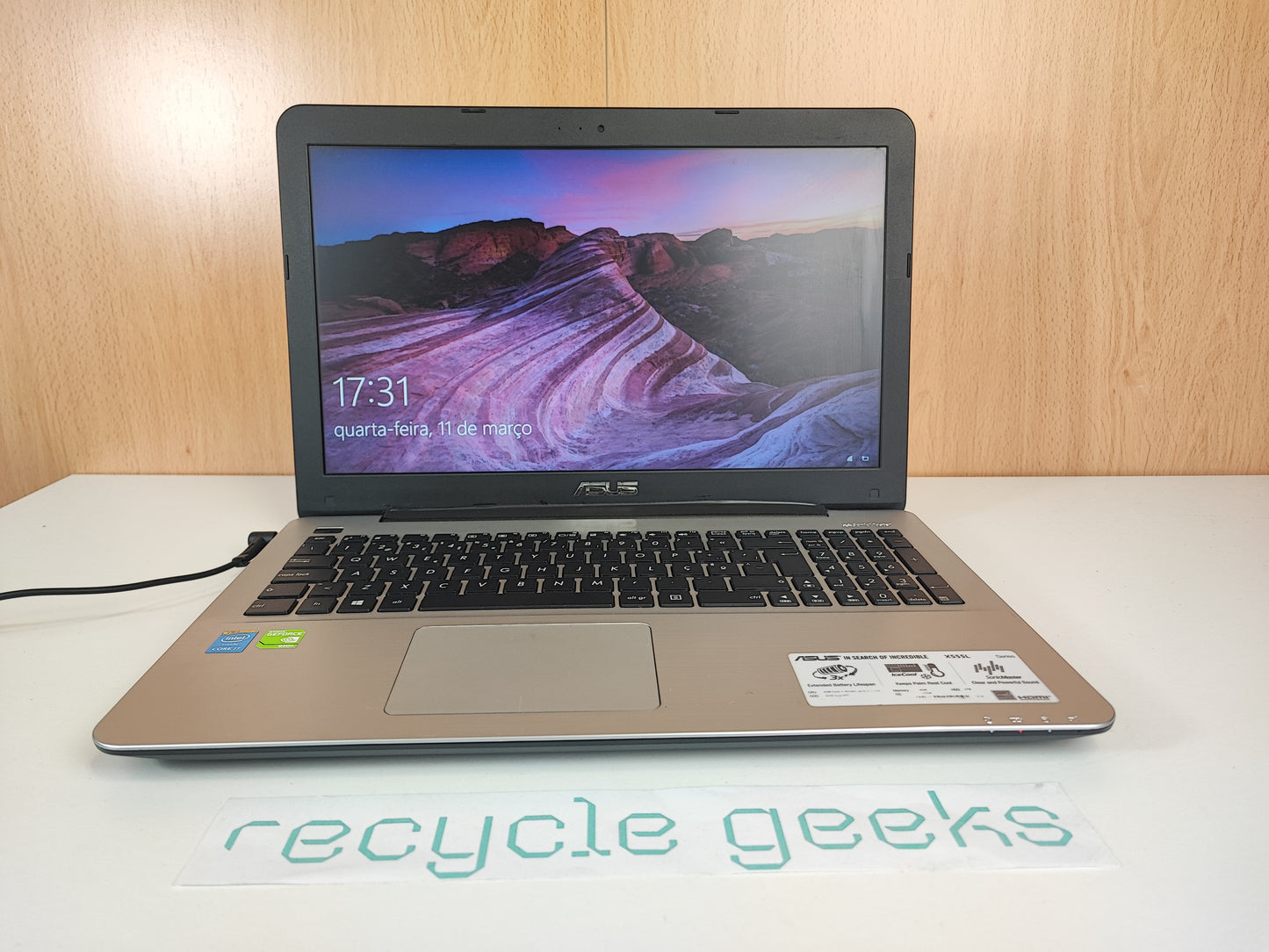 Portátil Asus X555LD Intel Core i7-4510U 8 RAM DDR3 1000 HDD Teclado PT Portugal Win 10 Estado: Razoável - C