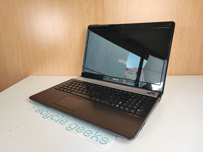 Portátil Asus N61J i5 520 4GB DDR3 500GB HDD Teclado PT Win 10 Portugal Estado: Razoável - C