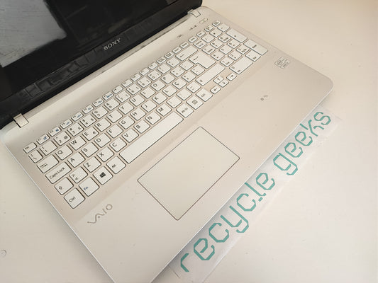 Portátil Sony SVF1521K1EW Intel Core i3-3227U 8GB RAM 750GB HDD Teclado PT Portugal Estado: Razoável - C