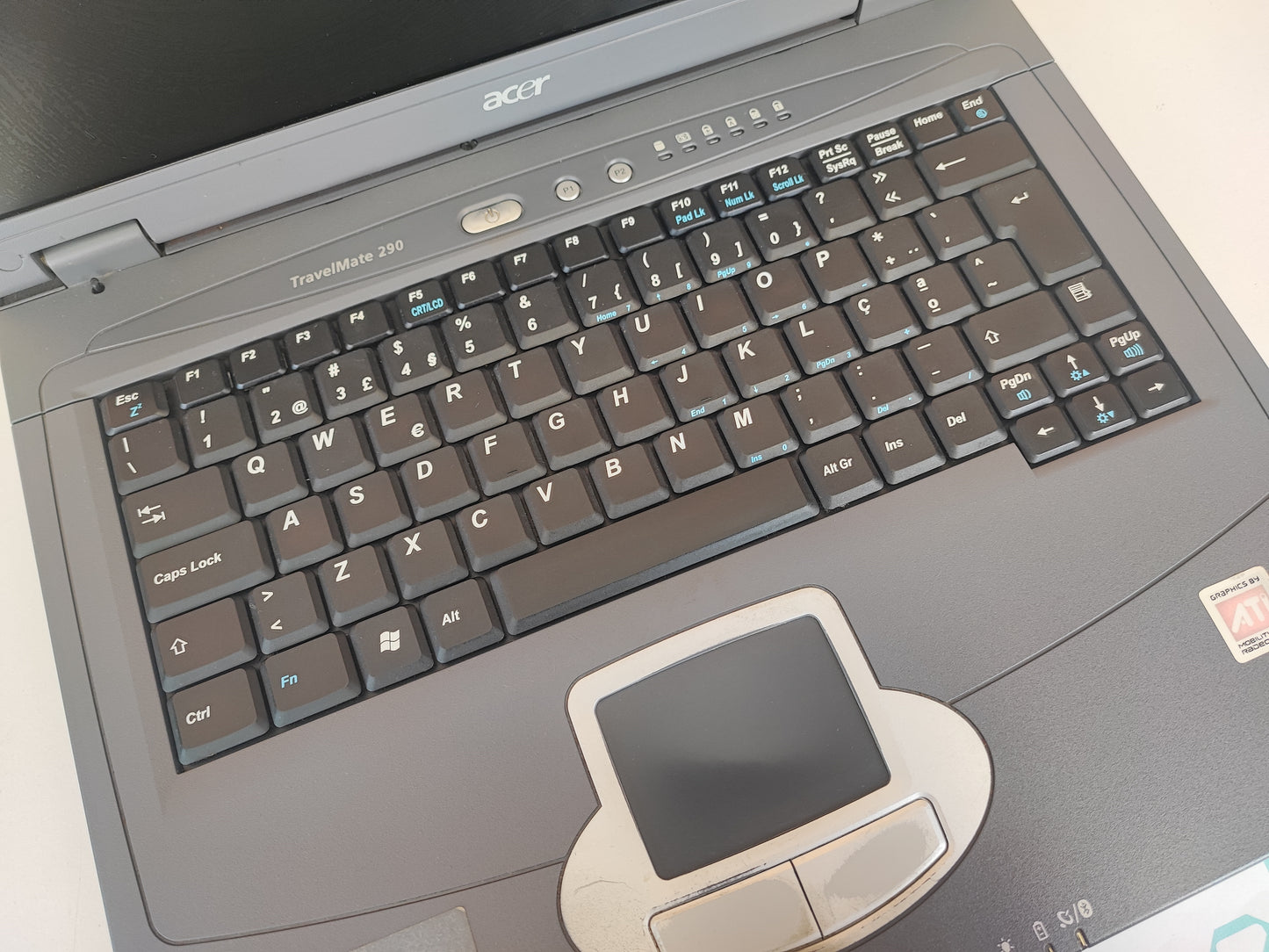 Portátil Acer CL51 Intel Pentium M 1.5GHz 767MB RAM SD-RAM 40GB IDE Teclado PT Portugal Estado: Muito Bom - B