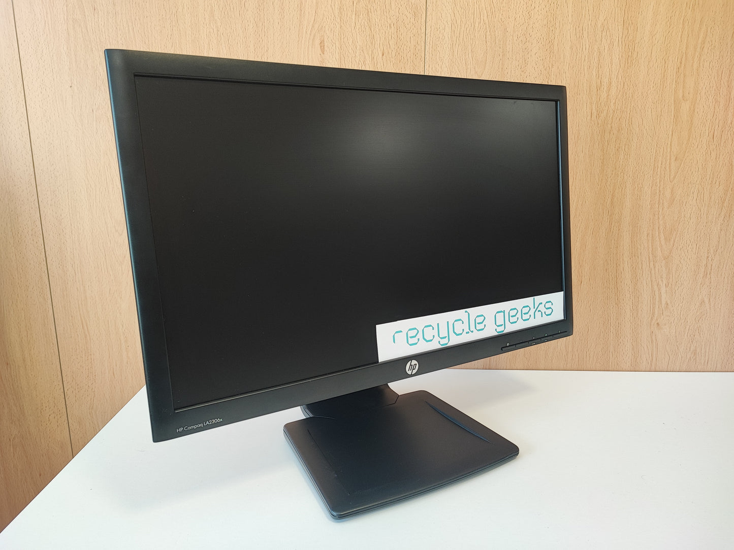Monitor HP Compaq LA2306x 23'' Full HD 1920 x 1080 DP DVI VGA USB Estado: Muito Bom - B