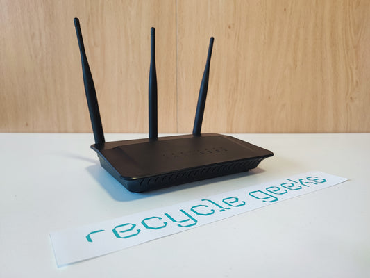 Redes e Routers D-Link DIR-809 Router Wireless Dupla Banda Estado: Muito Bom - B