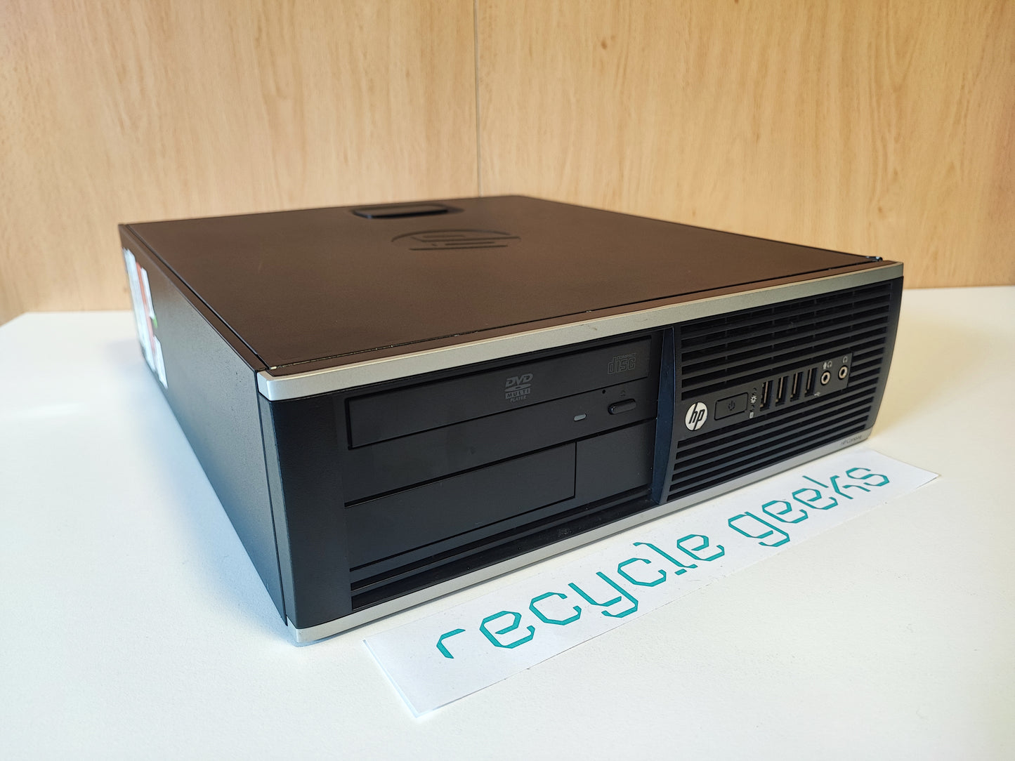 Desktop HP Compaq Elite 8300 SFF Intel Core i7-3770 8GB RAM DDR3 1TB HDD Estado: Muito Bom - B