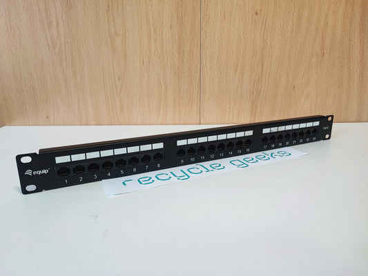 Redes e Routers equip 135425 24-Port Cat.6 Unshielded Estado: Muito Bom - B