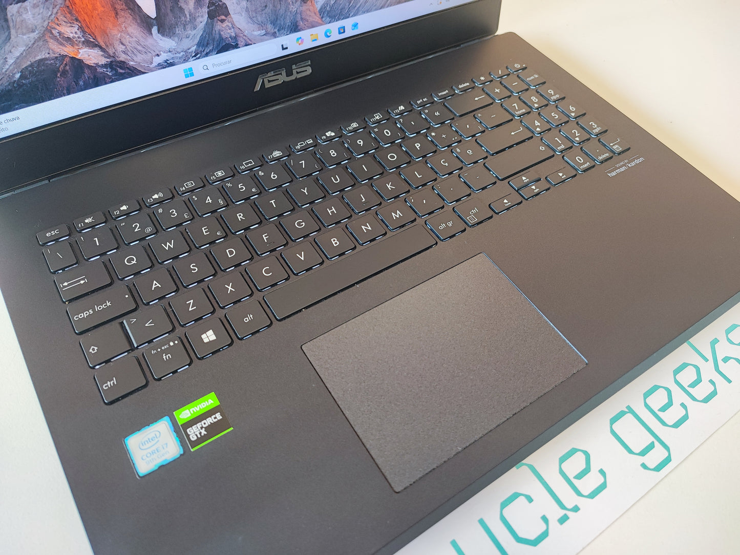 Gaming Asus X571GT Intel i7-9750H 12GB RAM DDR4 512GB NVMe GTX 1650 4GB Teclado PT Portugal Estado: Excelente - A