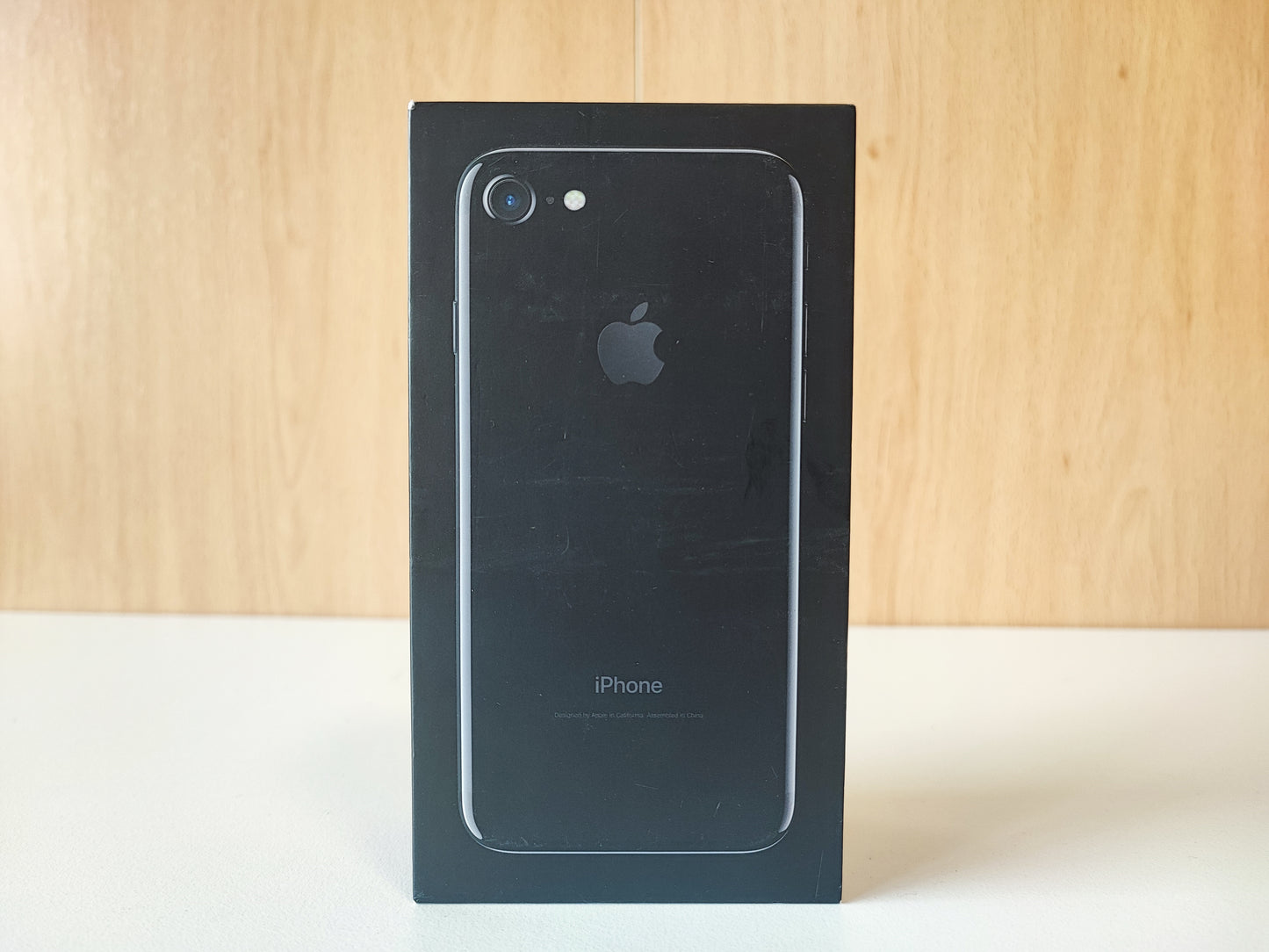Telemóvel Apple iPhone 7 Jet Black MQTX2QL/A A1778 32GB  Estado: Muito Bom - B