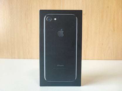 Telemóvel Apple iPhone 7 Jet Black MQTX2QL/A A1778 32GB  Estado: Muito Bom - B