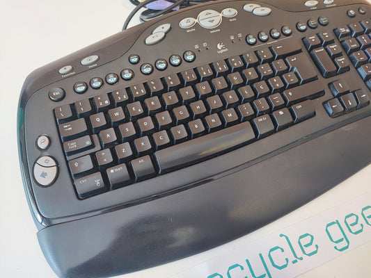 Teclado Logitech BH52 PS2 Estado: Excelente - A