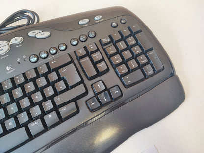Teclado Logitech BH52 PS2 Estado: Excelente - A