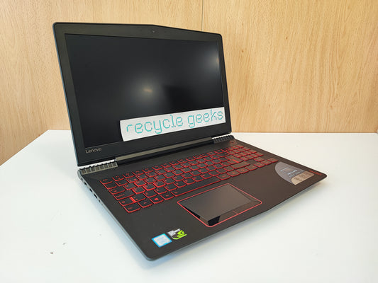 Lenovo Notebook Y520-15IKBN I5-7300HQ 8GB RAM DDR4 256GB NVMe