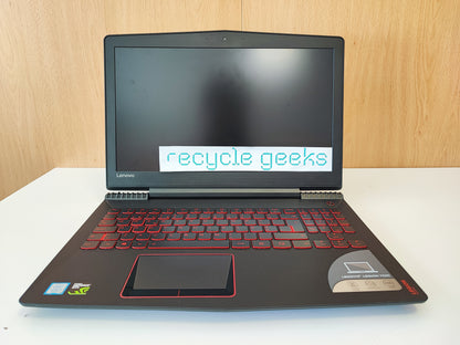Lenovo Notebook Y520-15IKBN I5-7300HQ 8GB RAM DDR4 256GB NVMe