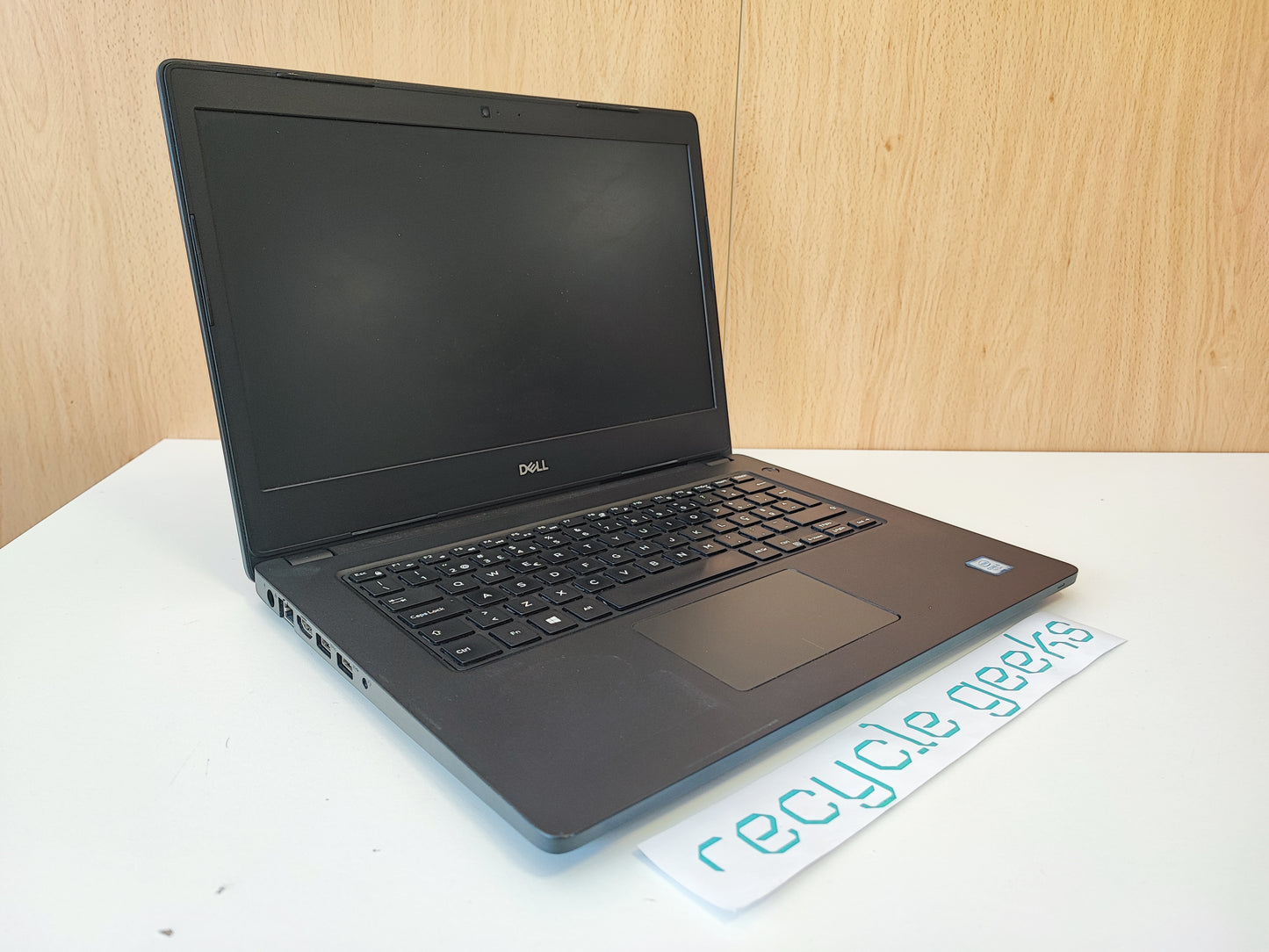 Dell Latitude 3480 i5 7200U 8GB RAM 240GB SSD Teclado PT Bateria Nova Win 11 Estado: Muito Bom - B