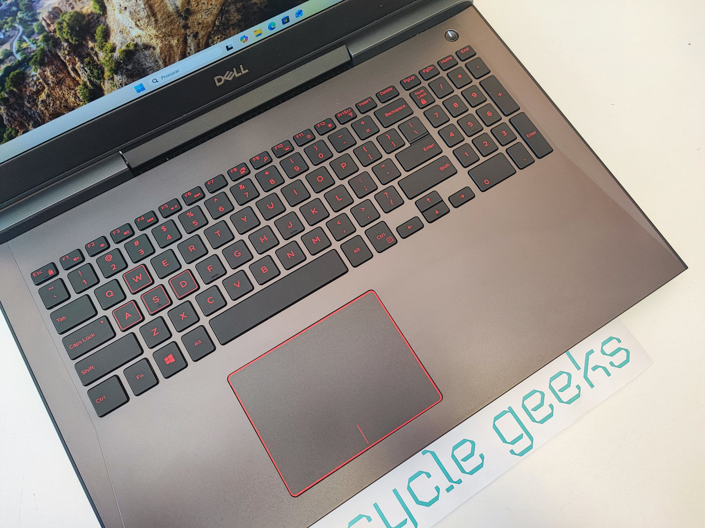 GAMING Dell G5 5587 | Intel Core i7 8750H | 16GB Ram | 1TB NVMe | Nvidia GTX 1060 | Teclado EN | Win 11 | Estado: Muito Bom - B