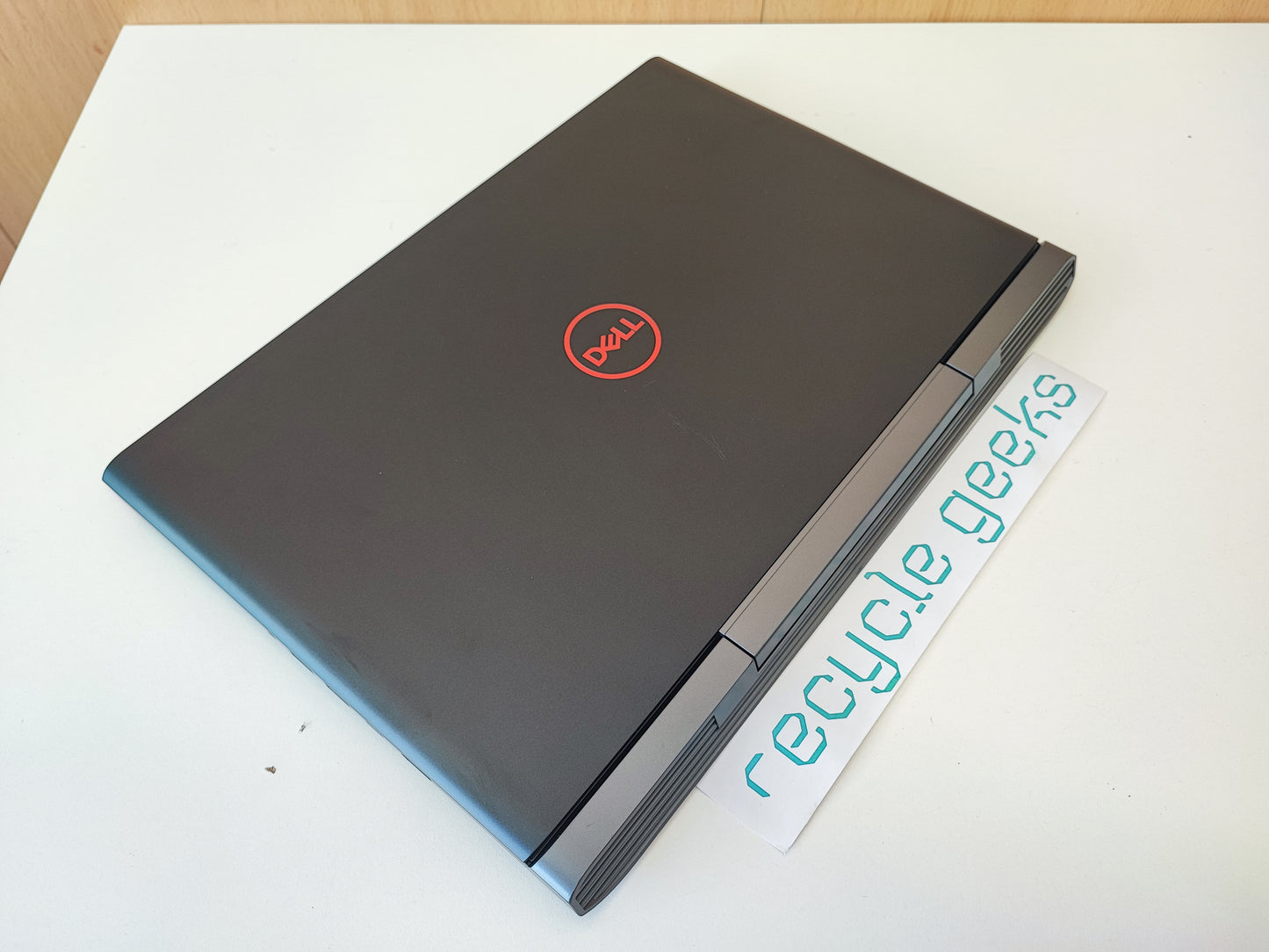 GAMING Dell G5 5587 | Intel Core i7 8750H | 16GB Ram | 1TB NVMe | Nvidia GTX 1060 | Teclado EN | Win 11 | Estado: Muito Bom - B