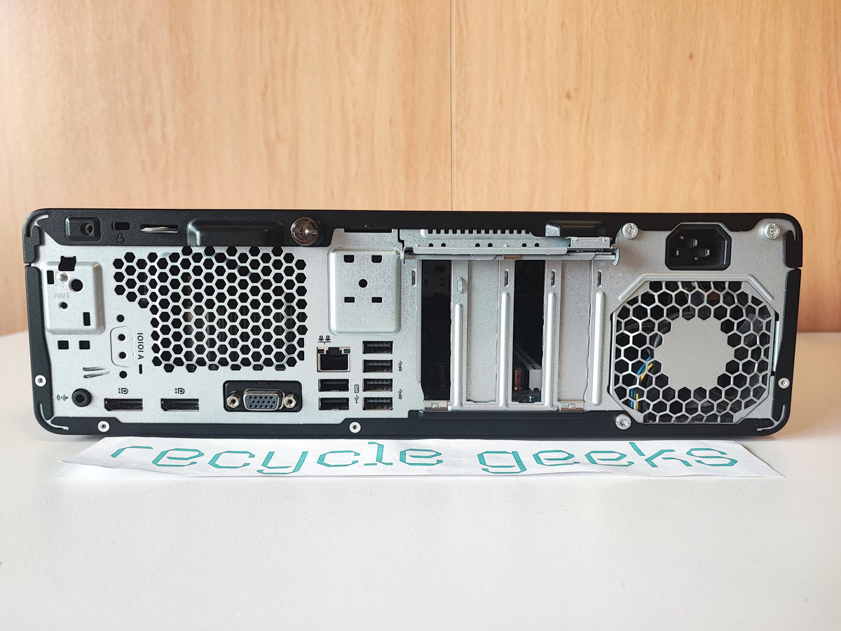 Desktop HP Elitedesk 800 G6 SSF i7 10700 16GB Ram 256GB NVMe Win 11 (black) — Condição: Excelente