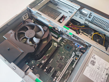 Desktop HP Elitedesk 800 G6 SSF i7 10700 16GB Ram 256GB NVMe Win 11 (black) — Condição: Excelente