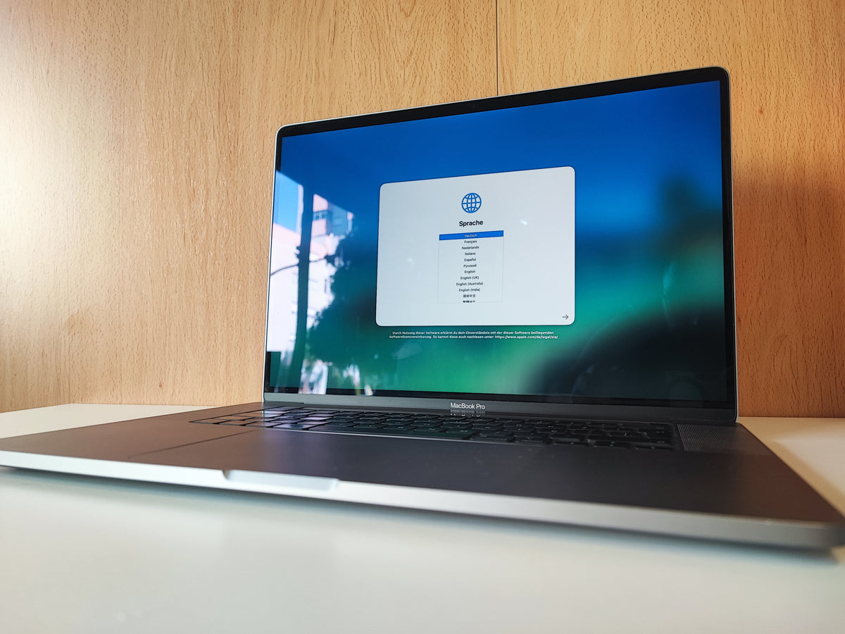Apple MacBook Pro A2141 Ecrã 16" Retina i9 64GB Ram DDR4 1TB SSD AMD Radeon Pro 5500M macOS Tahoe Cinzento Sideral