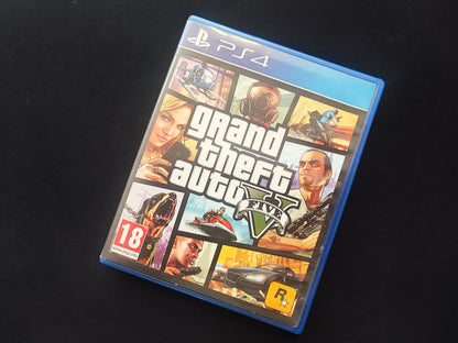 Videojogos PS4 GTA V  — Condição: Razoável