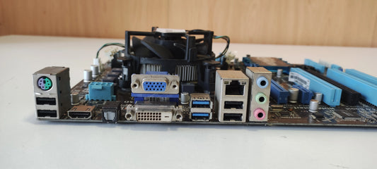 Motherboard Asus P8Z77 - V LX + Intel i5-3570K Estado: Muito Bom