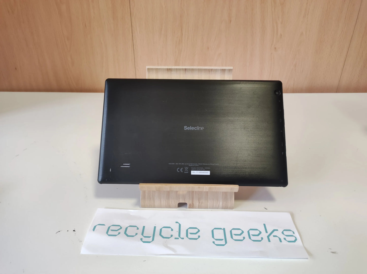 Tablet Selecline MID11Q9L 1GB Ram 32GB 10" 1.3GHz Estado: Satisfatório