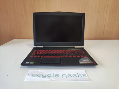 Portátil Lenovo Y520-15IKBN I5-7300HQ 8GB RAM DDR4 256GB NVMe