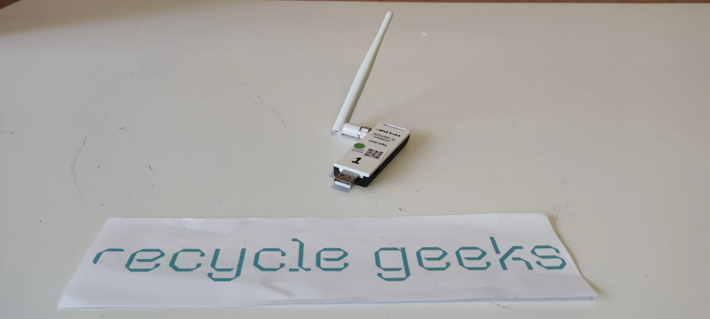 TP-Link TL-WN722N
 150Mbps High Gain Wireless USB Adapter