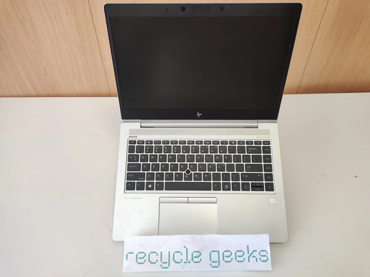 Portátil HP EliteBook 745 G6 AMD Ryzen 7 Pro 3700U 32 RAM DDR4 500 SSD SATA Teclado EN Internacional Estado: Razoável - C