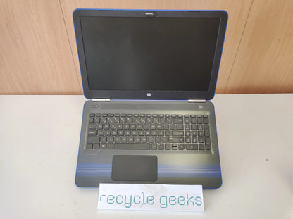 Portátil HP Pavilion 15-aw007np AMD A9-9410 RADEON R5 8 GB RAM DDR4 256 GB SSD SATA Teclado PT Portugal Estado: Muito Bom - B