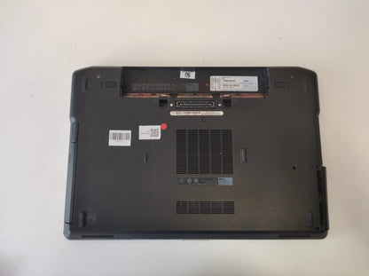 Portátil Dell P25G i5-3320M 4 RAM DDR5 240 SSD SATA Teclado PT Outro Estado: Para peças - F