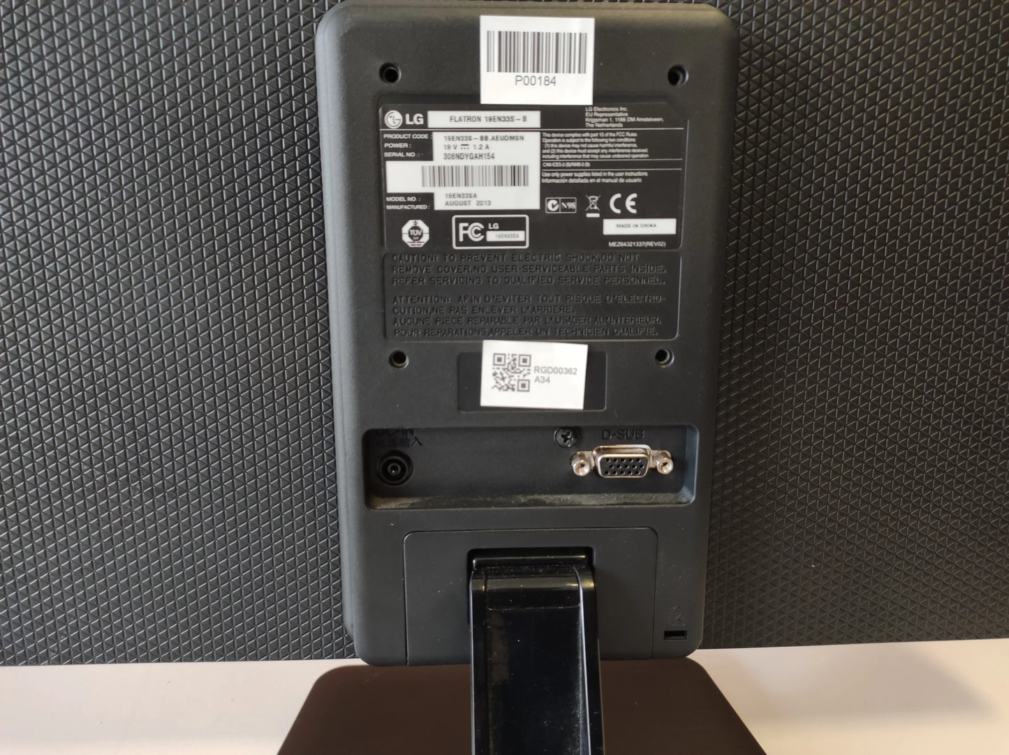 LG 19EN33SA Monitor Condition: Very Good - B