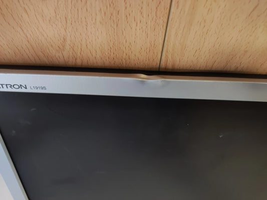 Monitor LG L1919S-SF Estado: Razoável - C