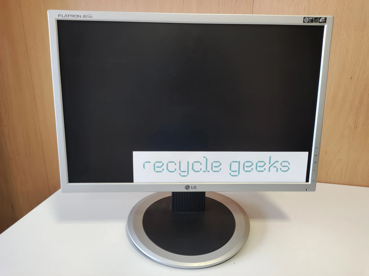 Monitor LG L194WT Estado: Muito Bom - B