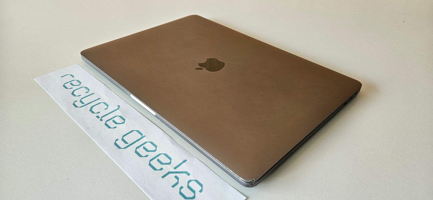 Apple Macbook Pro A1989 i5 16GB Ram 256GB SSD Teclado PT Portugal Bateria Nova Estado: Muito Bom - B