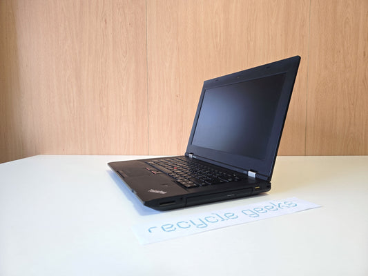 Portátil Lenovo Thinkpad L430 i5-3230M 4GB RAM DDR3 250GB HDD Teclado PT Portugal Estado: Razoável - C