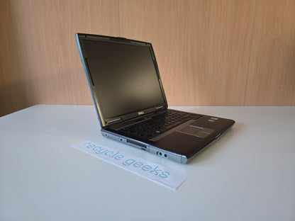 Portátil Dell Latitude D530 Intel Core 2 Duo 2GB RAM 80GB HDD Teclado PT Portugal Estado: Muito Bom - B