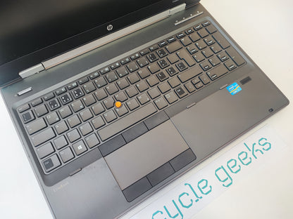 Portátil HP EliteBook 8570w Intel Core i7-3720QM 16GB RAM DDR3 240GB SSD SATA Teclado PT Portugal Estado: Muito Bom - B